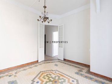 Appartamento con balcone in affitto a Conde de Altea