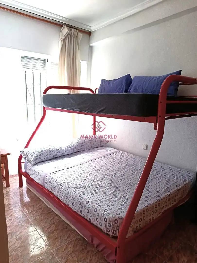 Dormitori de Apartament en venda en Mazarrón amb Moblat