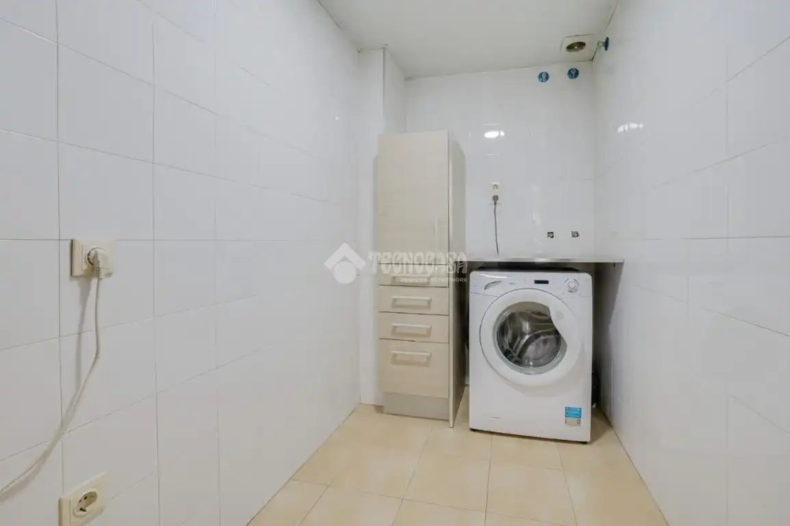 Piso con terraza en venta en Can Mas, imagen 34