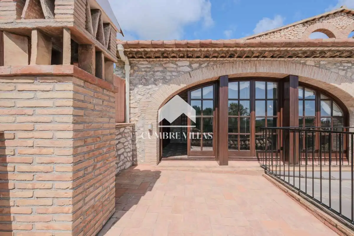 Terrassa de Casa o xalet en venda en Sant Pere de Ribes amb Calefacció, Terrassa i Traster