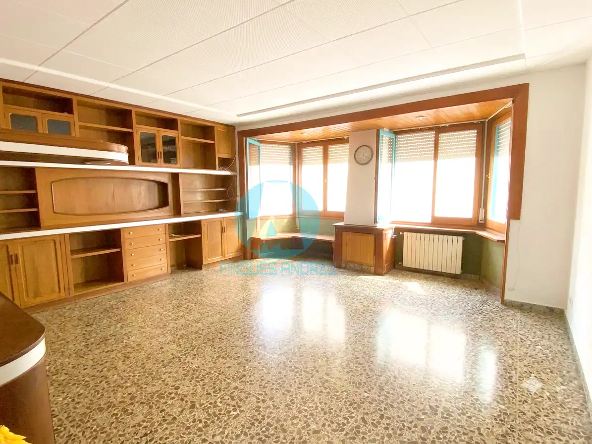 Sala d'estar de Dúplex en venda en Mataró amb Calefacció i Terrassa