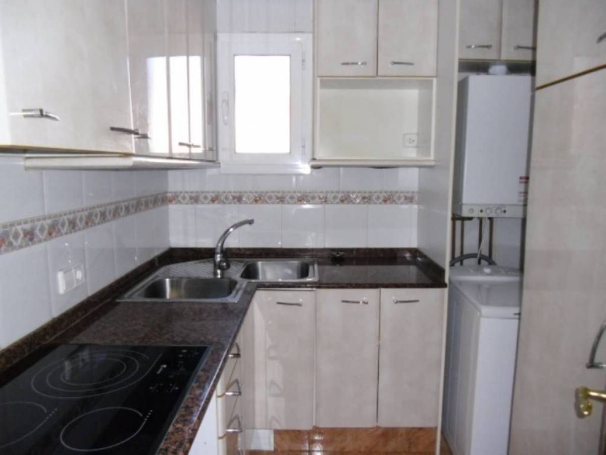 Kitchen of Flat for sale in Callús  with Air Conditioner