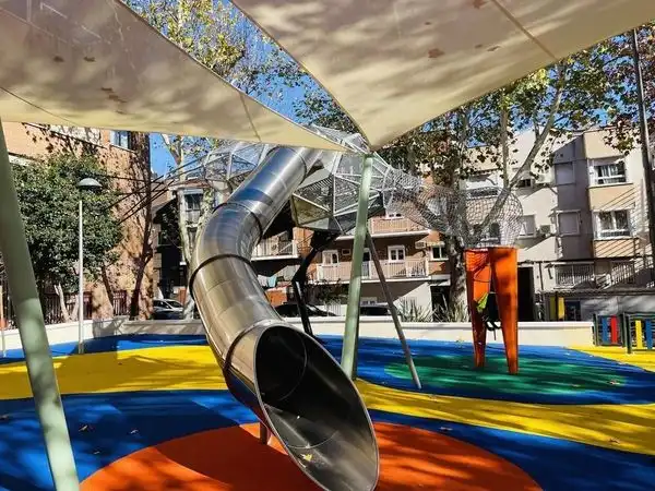 Vista exterior de Pis en venda en San Sebastián de los Reyes amb Aire condicionat, Calefacció i Parquet