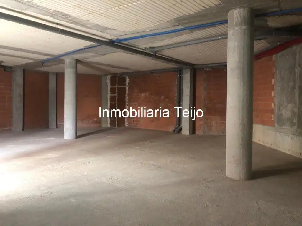 Local comercial en venta en A Malata - Catabois - Ciudad Jardín