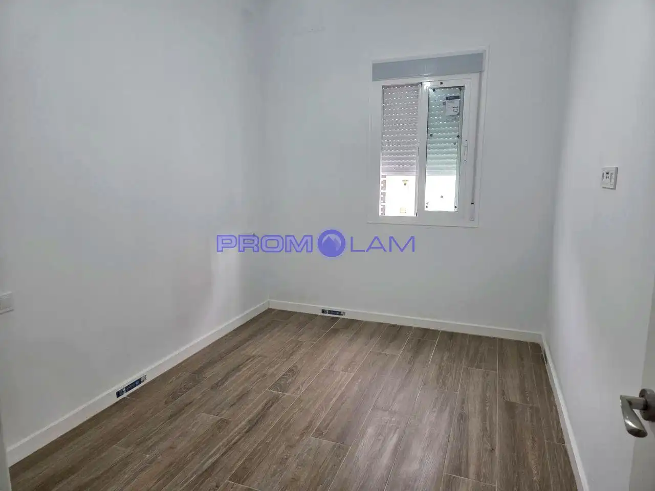 Schlafzimmer von Erdgeschoss zum Verkauf in Sevilla