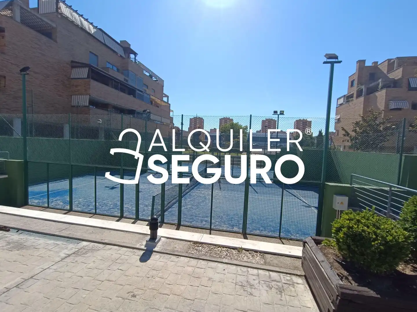 Vista exterior de Piso de alquiler en Parla con Aire acondicionado, Calefacción y Terraza