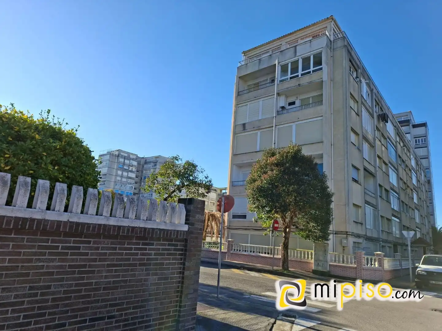 Exterior view of Flat for rent in Laredo  with Furnished