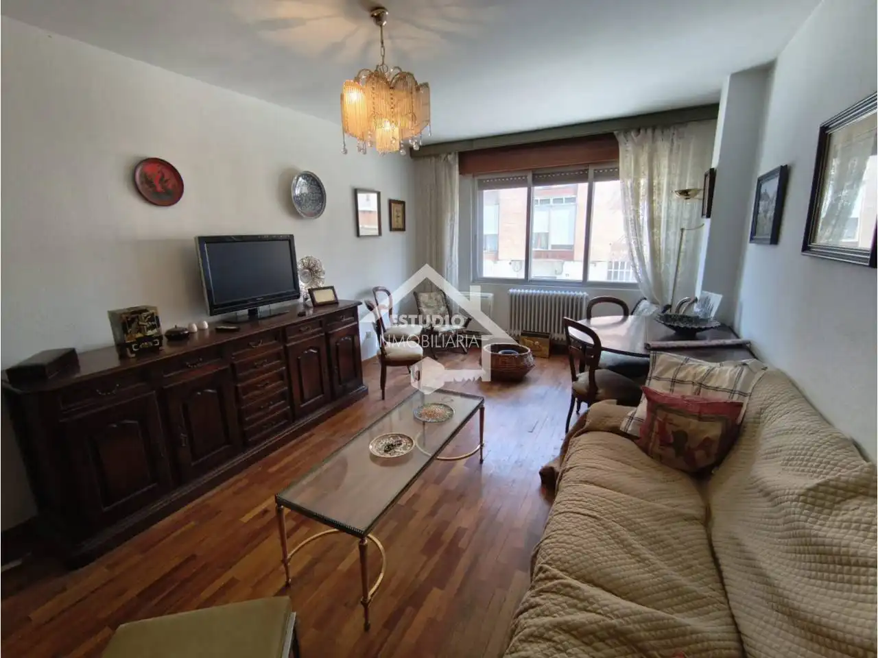 Sala de estar de Piso en venta en Mendavia con Calefacción, Parquet y Trastero