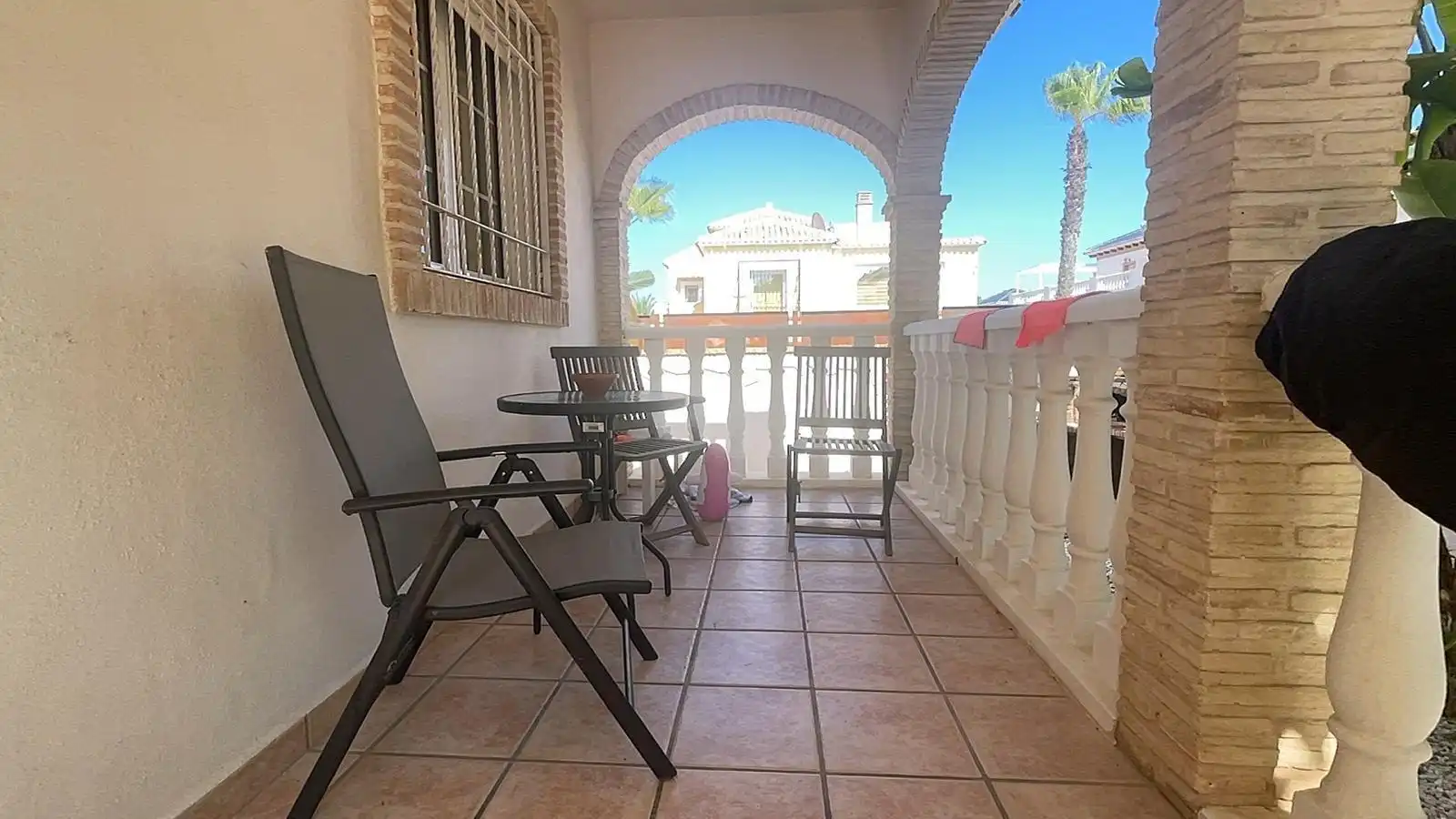 Terrassa de Casa adosada en venda en Torrevieja amb Aire condicionat, Calefacció i Jardí privat