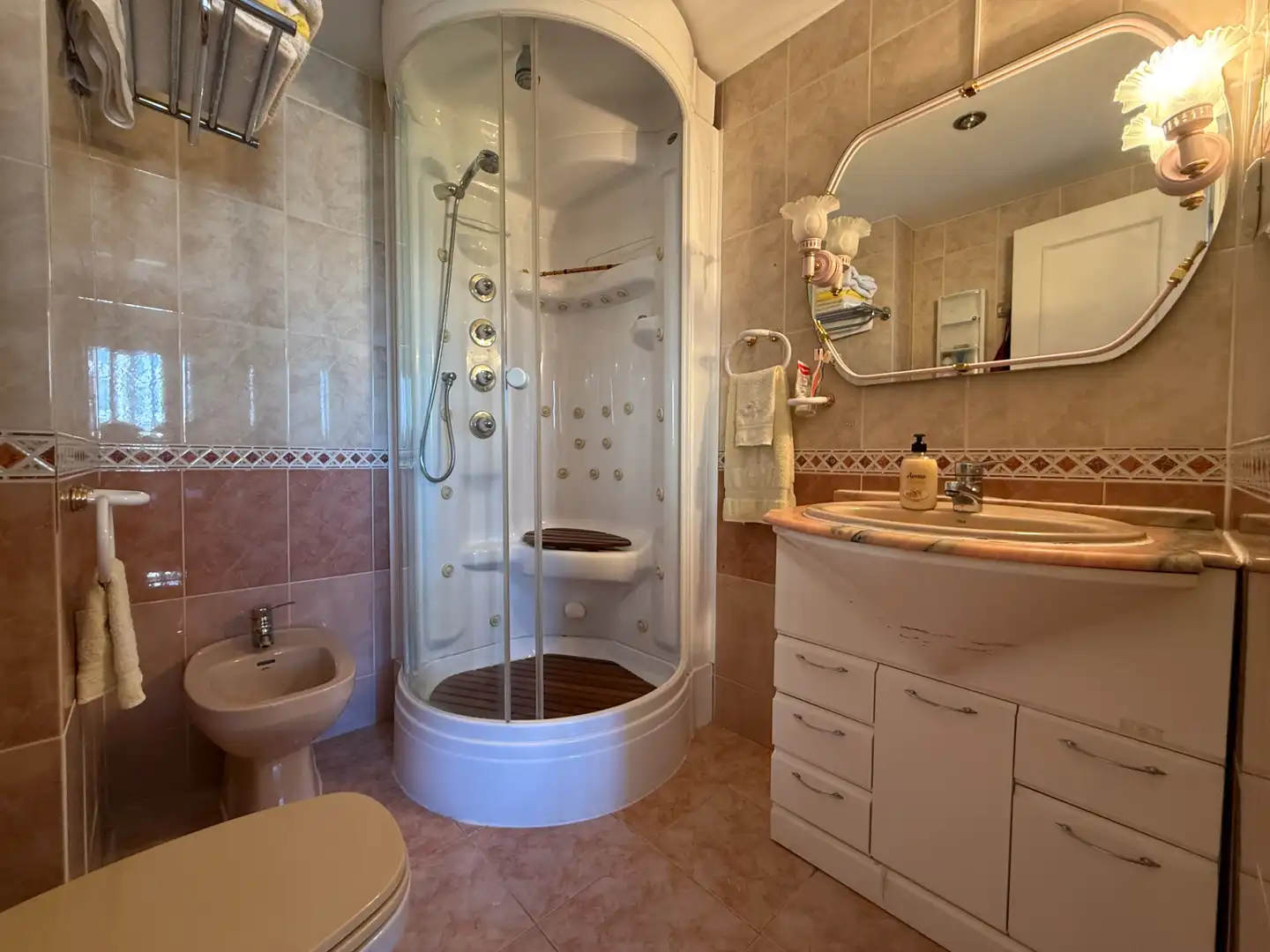 Baño de Piso en venta en Castellón de la Plana / Castelló de la Plana con Aire acondicionado, Trastero y Horno