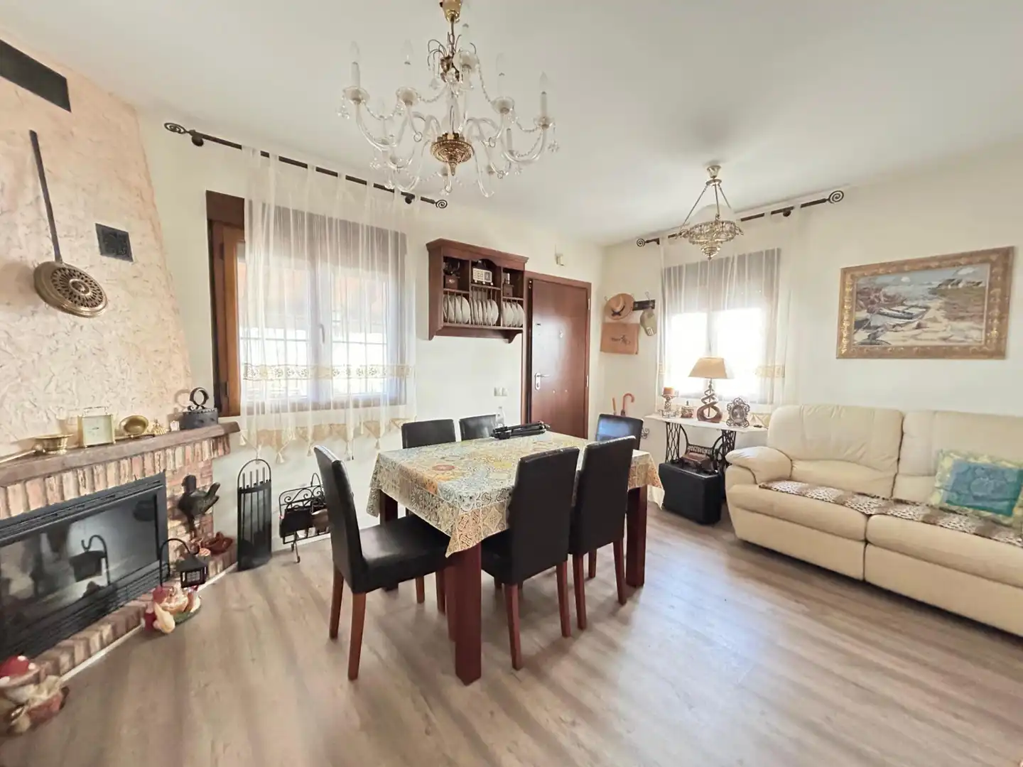 Dining room of Houses for sale in Loranca de Tajuña