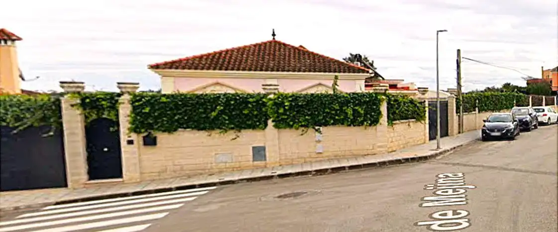 Villa con piscina in vendita a Jardines de triana, imagen 2