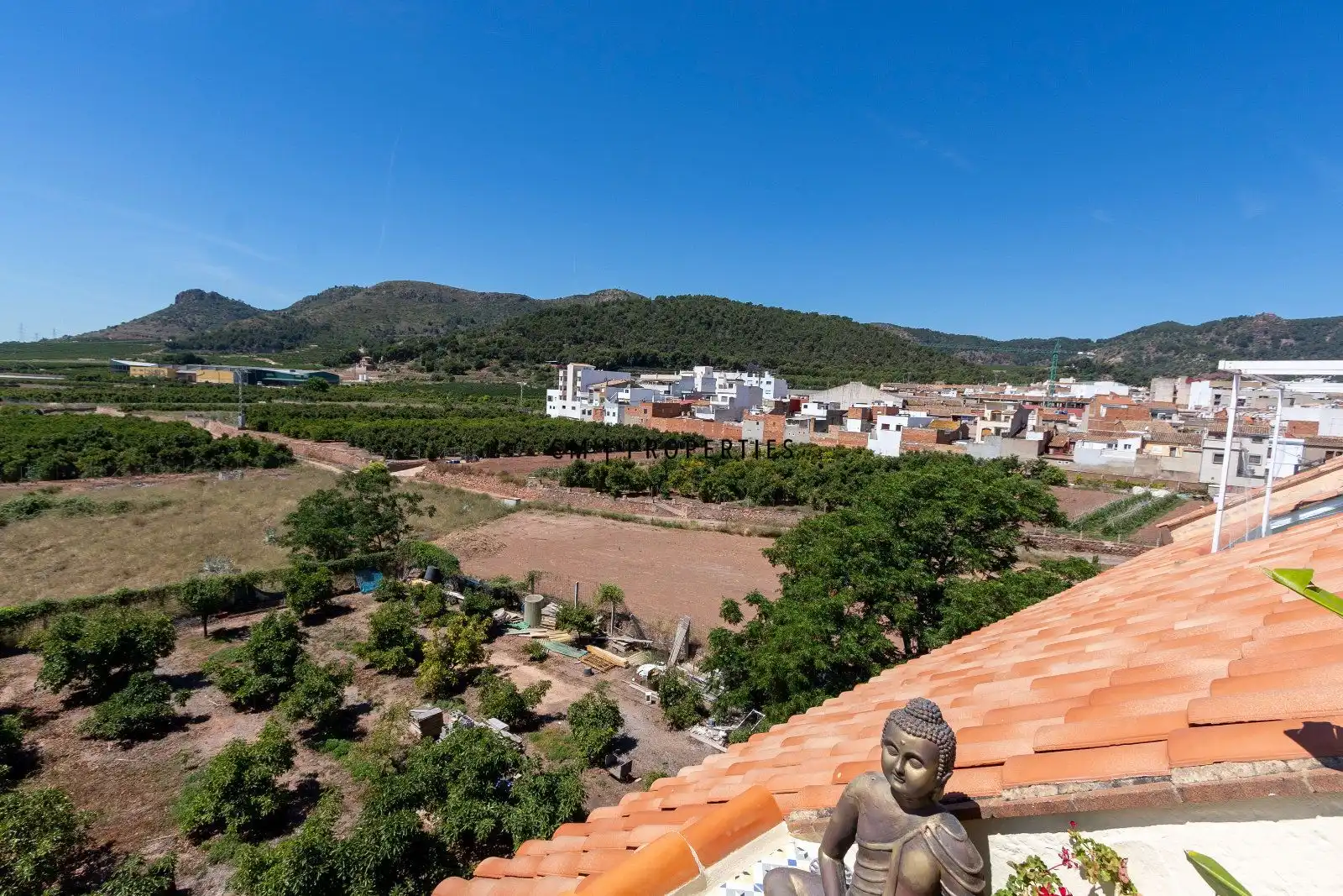 Vista exterior de Ático de alquiler en Faura con Aire acondicionado, Calefacción y Terraza