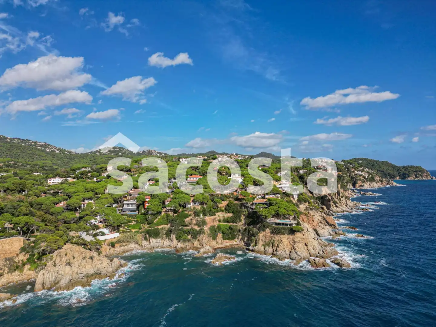 Vista exterior de Casa o xalet en venda en Lloret de Mar amb Calefacció, Jardí privat i Parquet