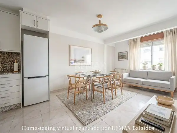 Sala de estar de Piso en venta en Vigo  con Calefacción y Trastero