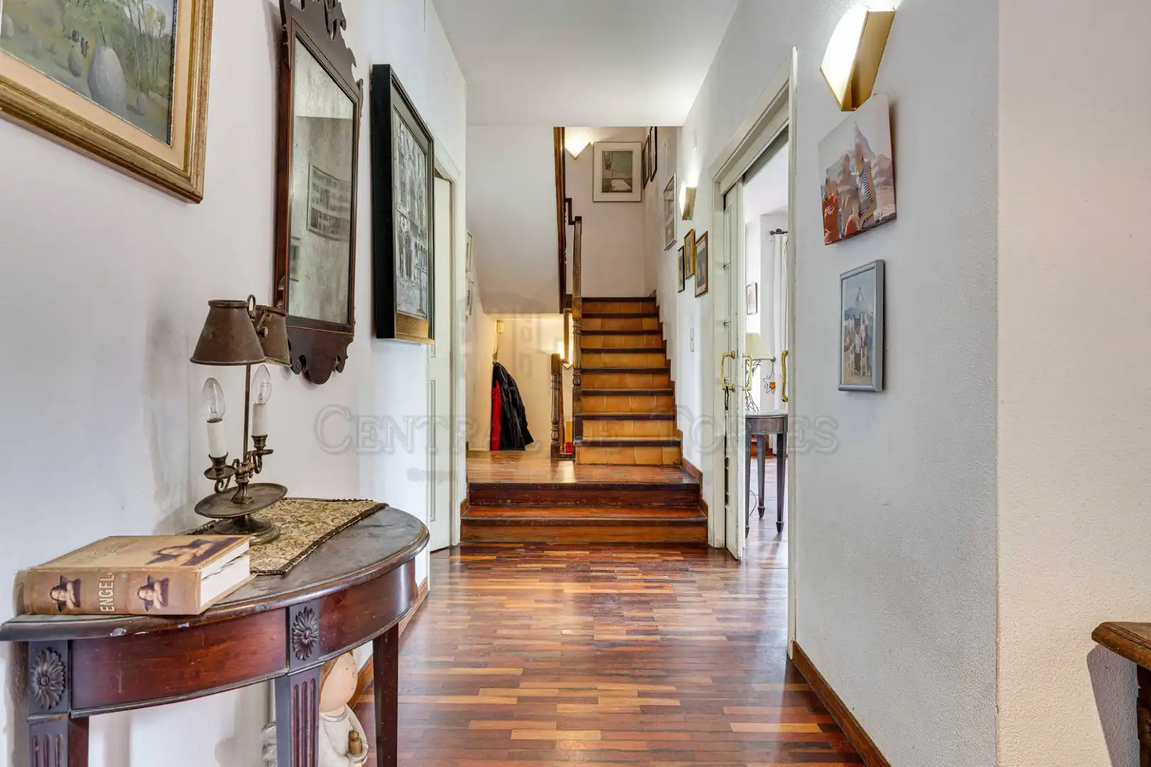 Casa o chalet en venta en Sant Cugat del Vallès con Calefacción, Jardín privado y Parquet