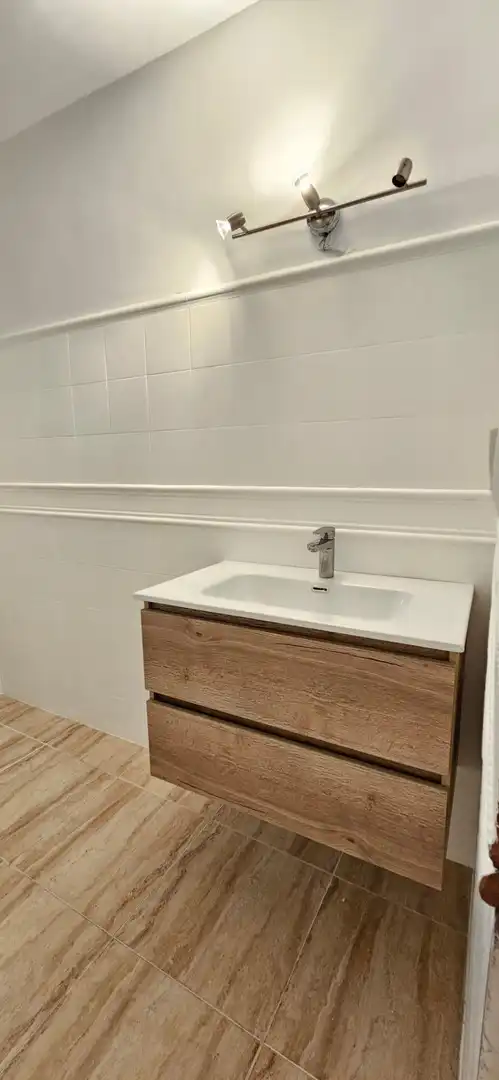 Baño de Piso de alquiler en Dos Hermanas