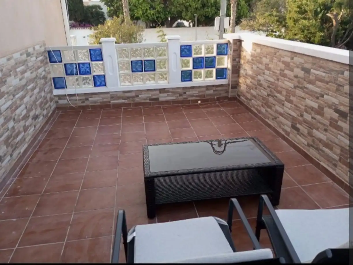 Terraza de Piso para compartir en Mazarrón con Aire acondicionado, Calefacción y Jardín privado