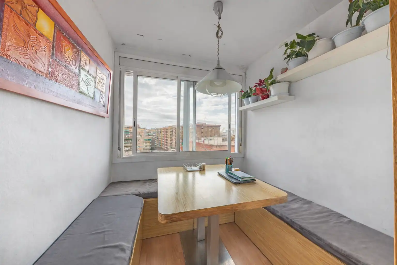 Dormitori de Apartament en venda en Badalona amb Aire condicionat i Balcó