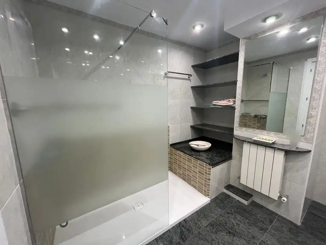 Baño de Apartamento de alquiler en Barañáin / Barañain con Calefacción