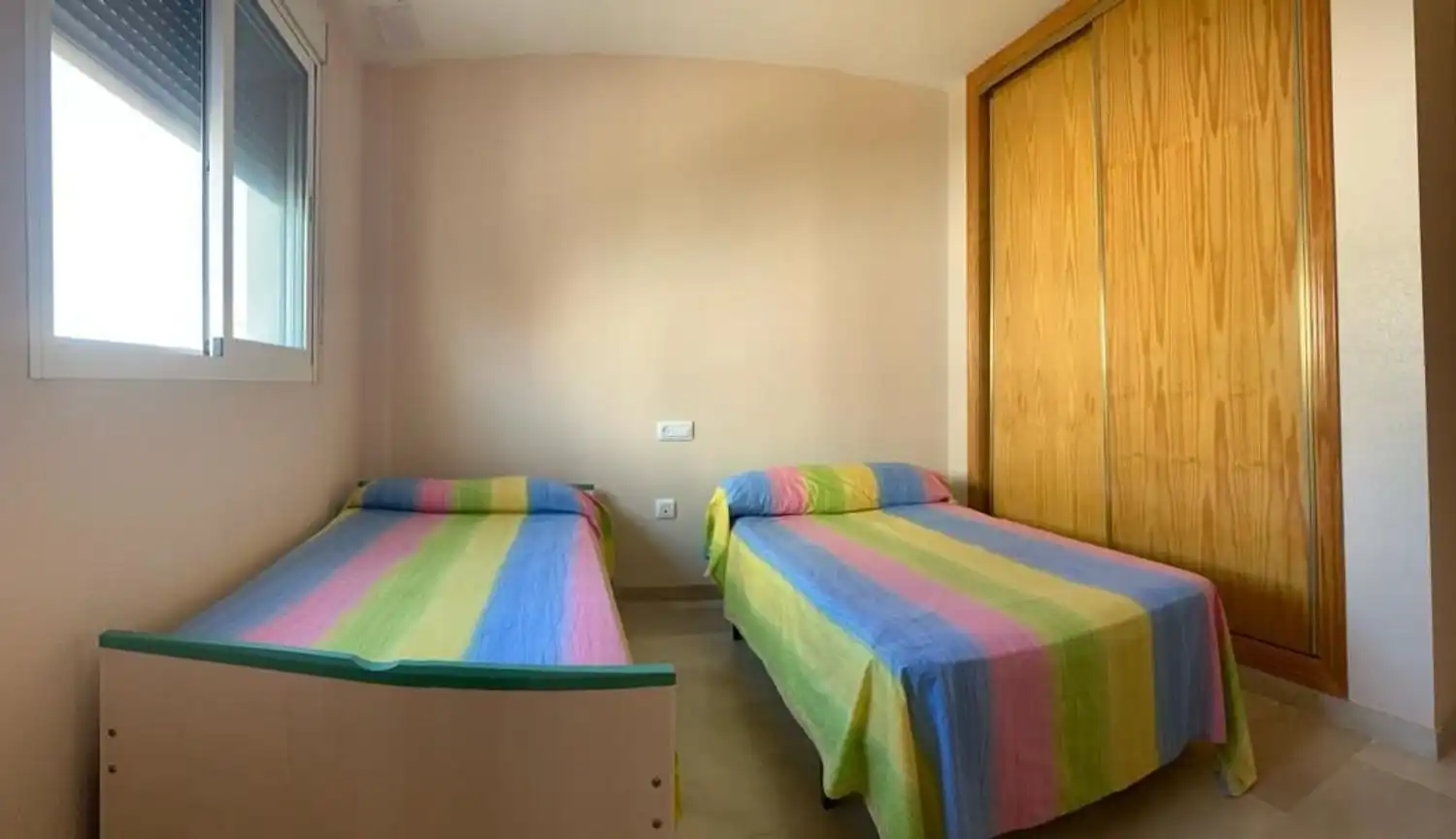 Schlafzimmer von Wohnung zum Verkauf in Garrucha mit Klimaanlage, Terrasse und Schwimmbad
