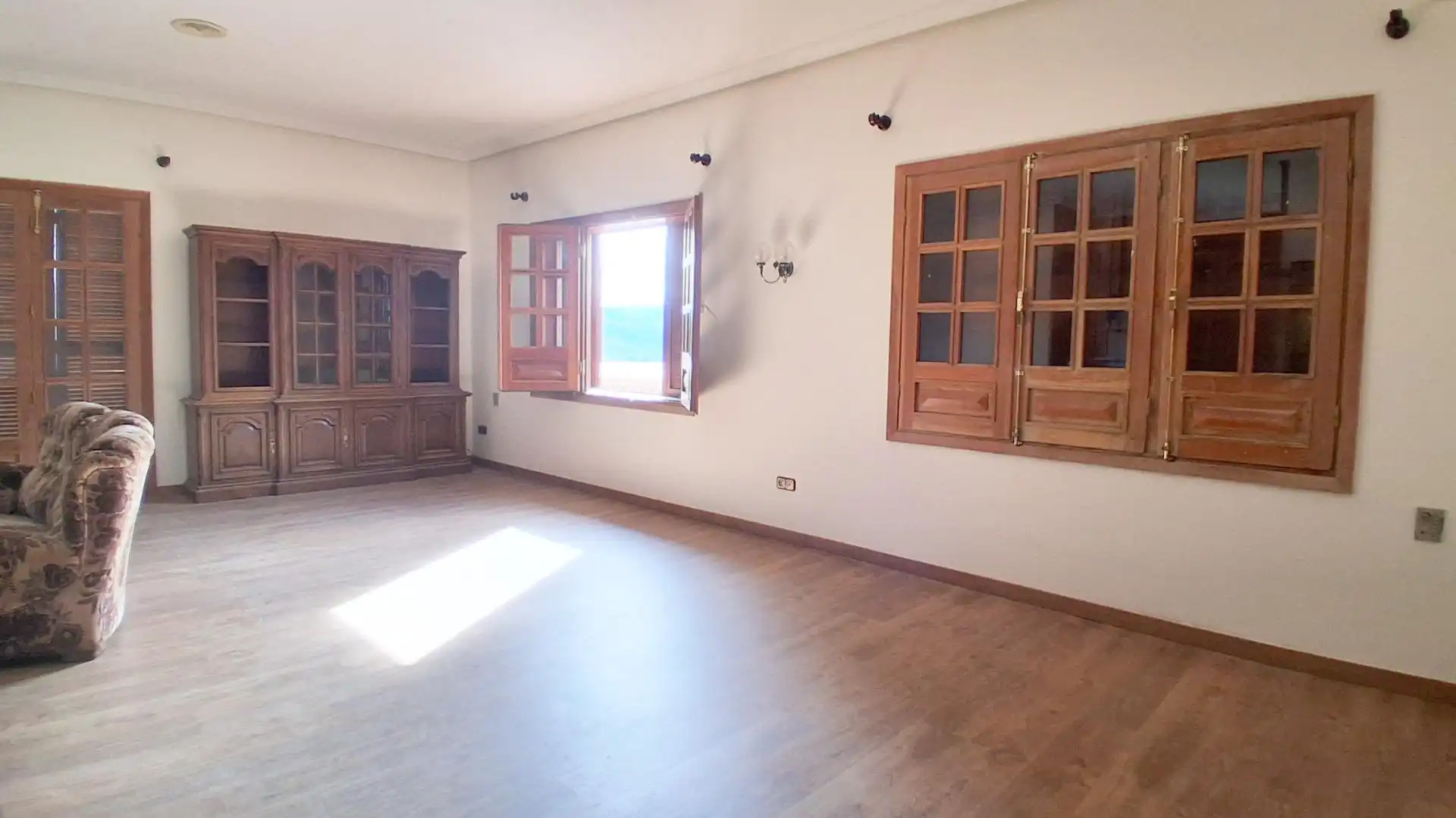 Sala de estar de Casa o chalet en venta en Sotoserrano con Calefacción, Terraza y Trastero