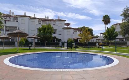 Vista exterior de Apartament en venda en Chiclana de la Frontera amb Terrassa