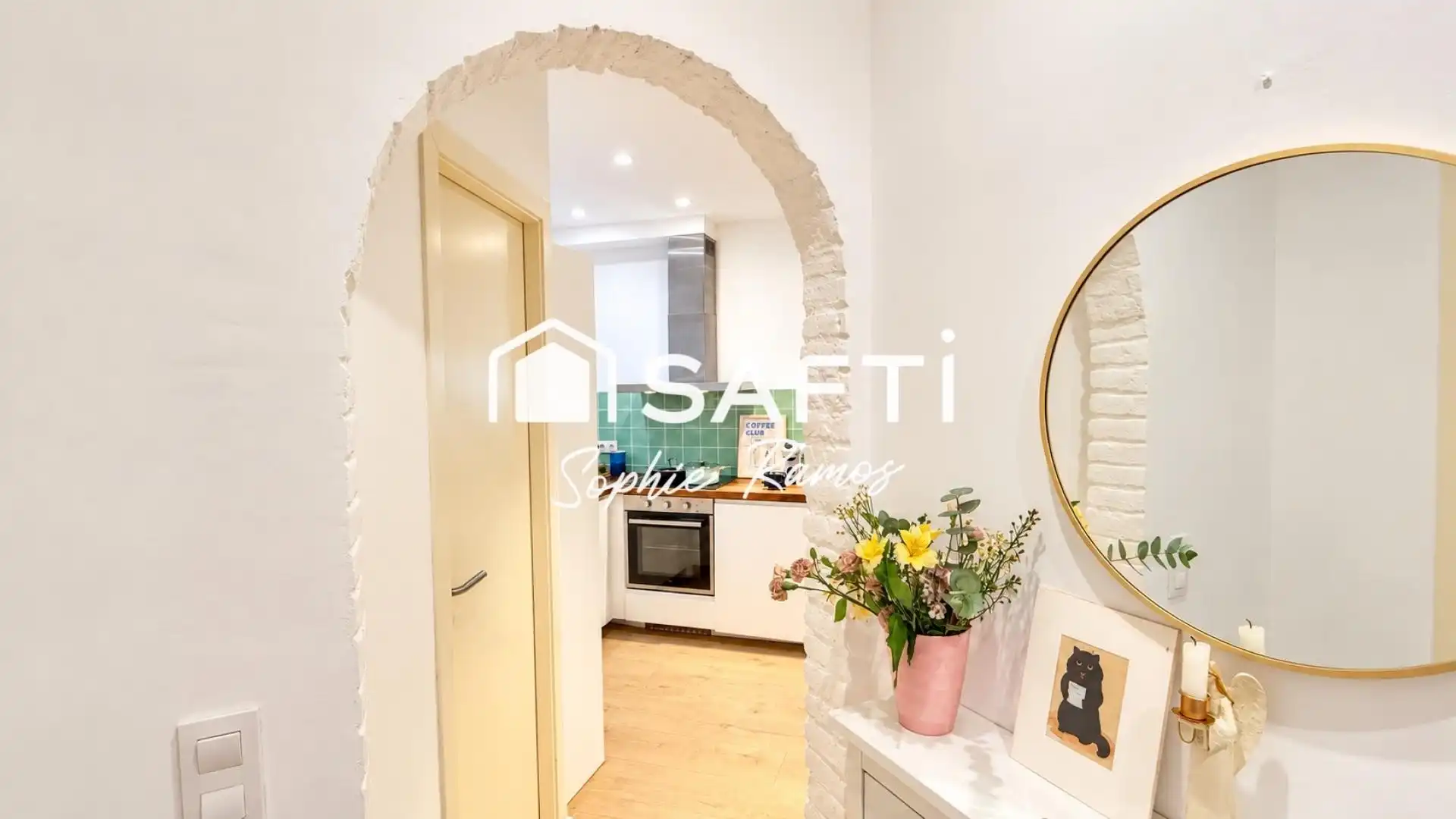 Exterior view of Flat for sale in Sant Martí