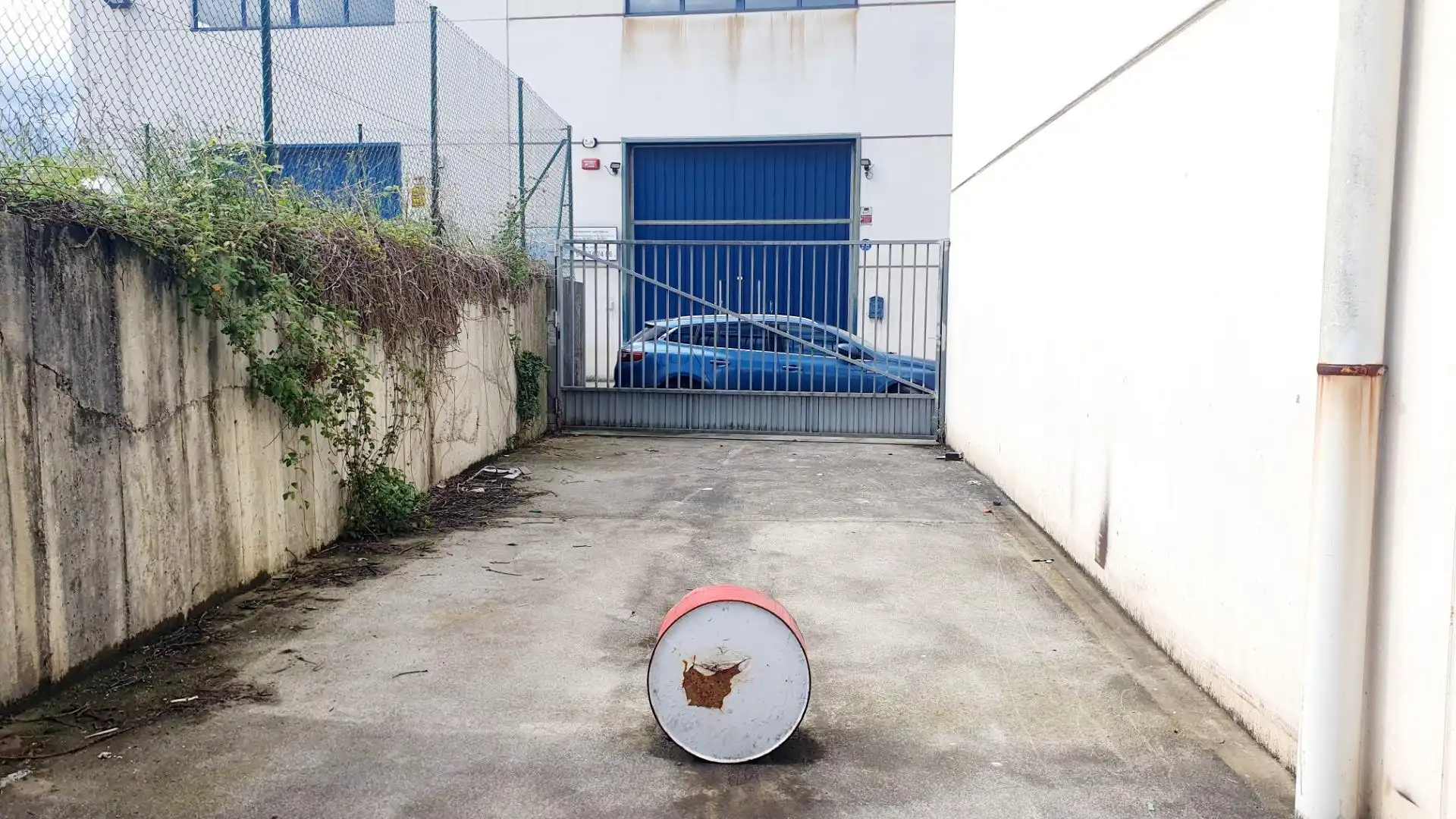 Aparcament de Nau industrial de lloguer en Mungia
