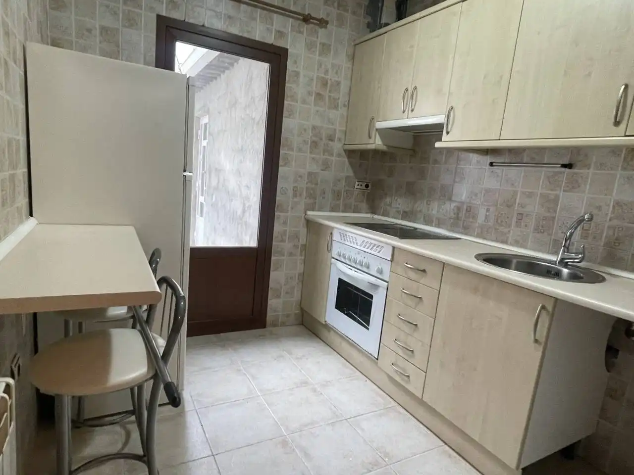 Cuina de Pis en venda en Toledo amb Aire condicionat, Calefacció i Parquet