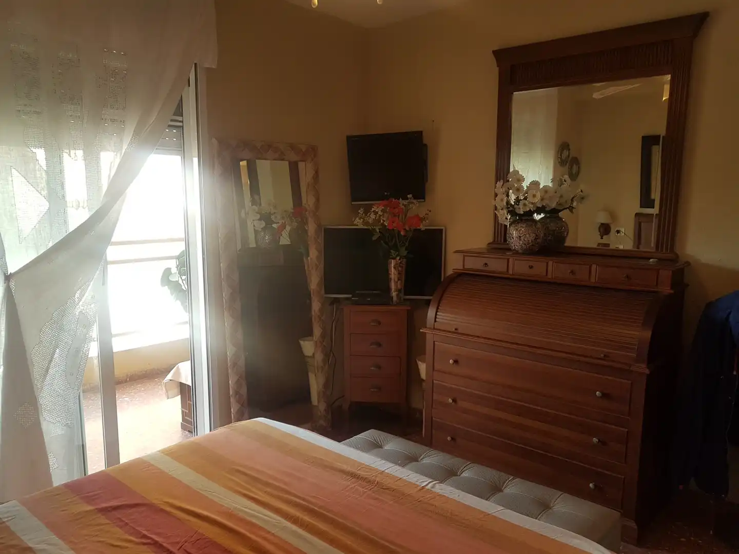 Dormitori de Apartament de lloguer en El Puig de Santa Maria amb Terrassa, Moblat i Forn