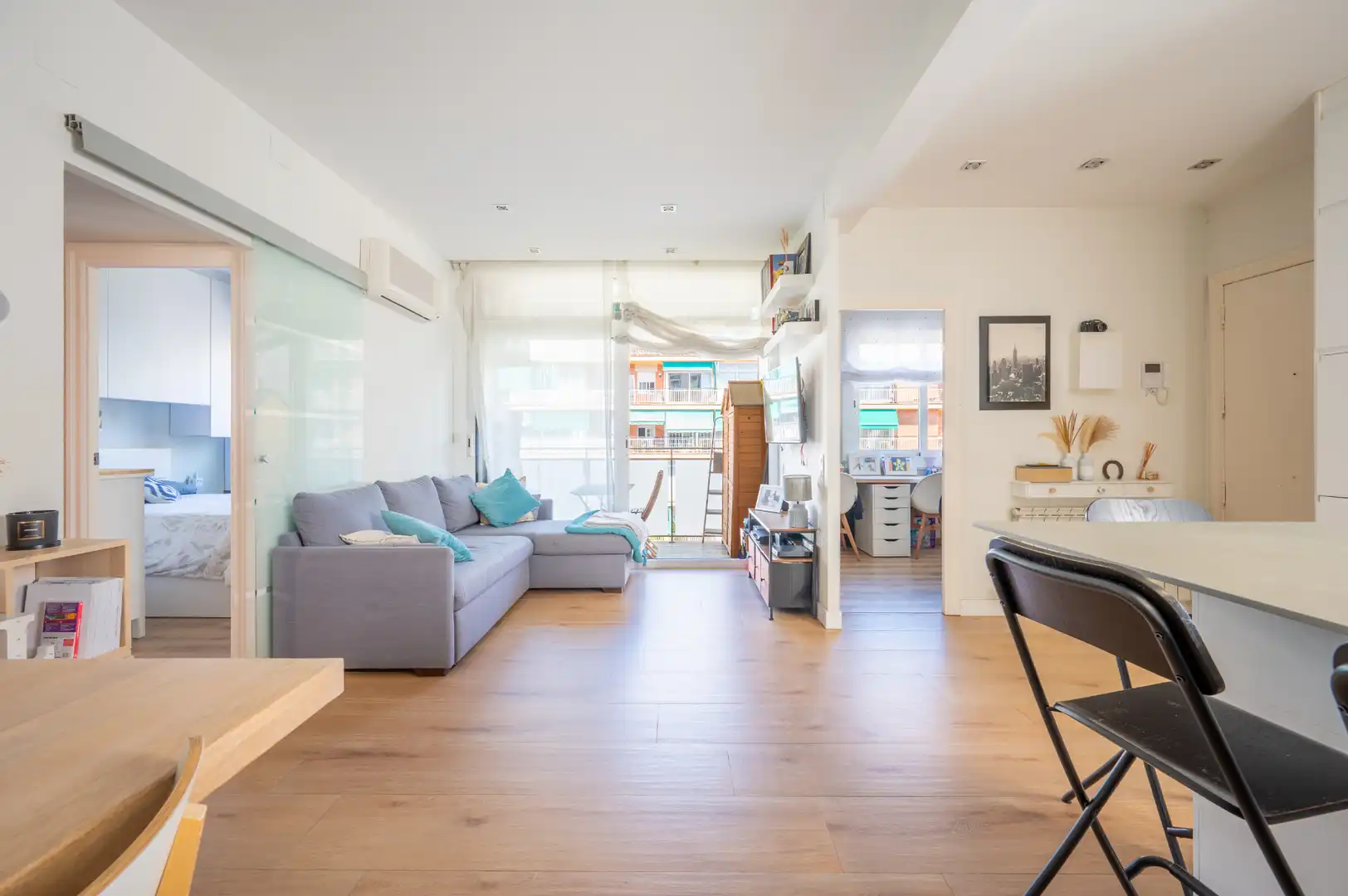 Sala de estar de Piso en venta en Barcelona con Aire acondicionado, Calefacción y Parquet