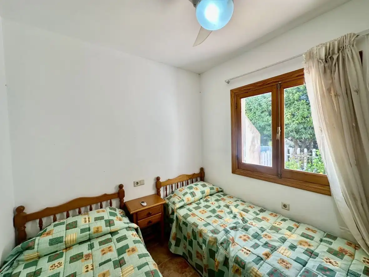 Habitación de Casa o chalet en venta en Santa Pola con Calefacción, Terraza y Piscina