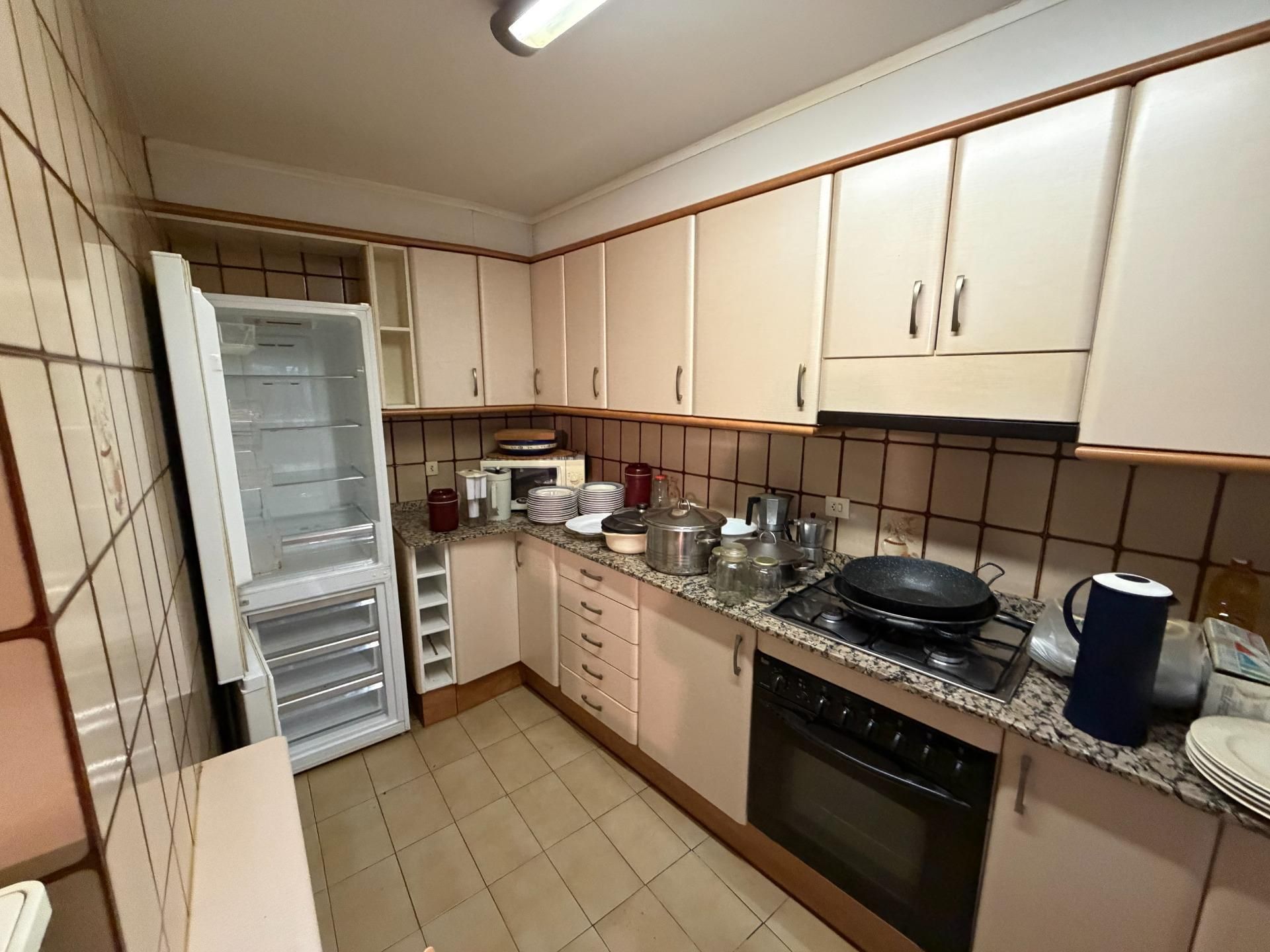 Cuina de Finca rústica en venda en El Vendrell amb Calefacció, Terrassa i Traster