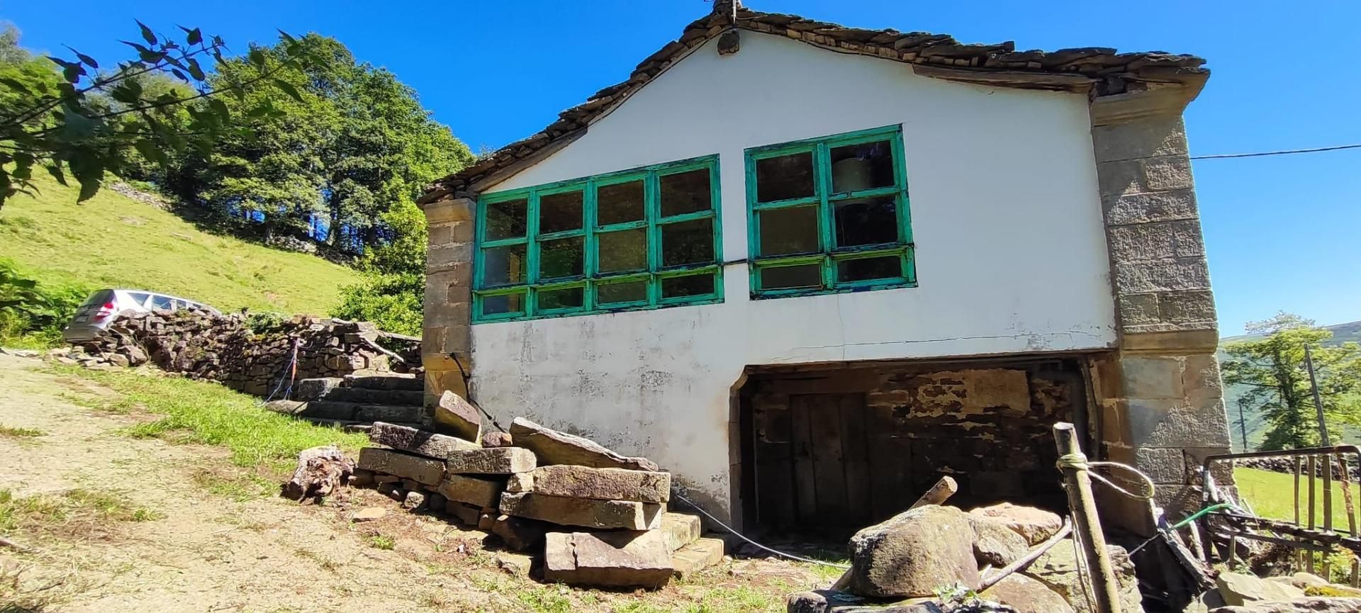 Vista exterior de Casa o chalet en venta en San Pedro del Romeral con Balcón