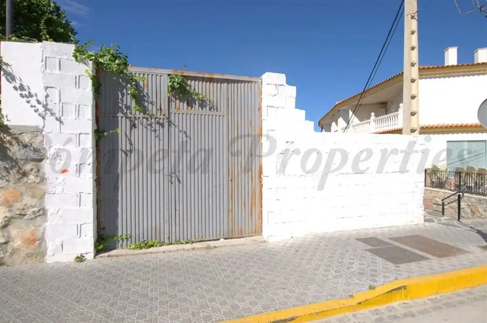 Terreno residencial en venta en Canillas de Aceituno