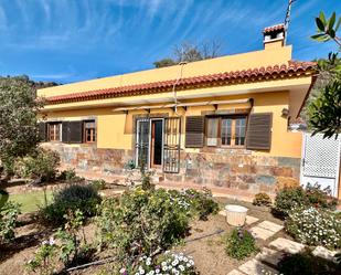 Exterior view of House or chalet for sale in Santa Brígida  with Air Conditioner, Heating and Private garden