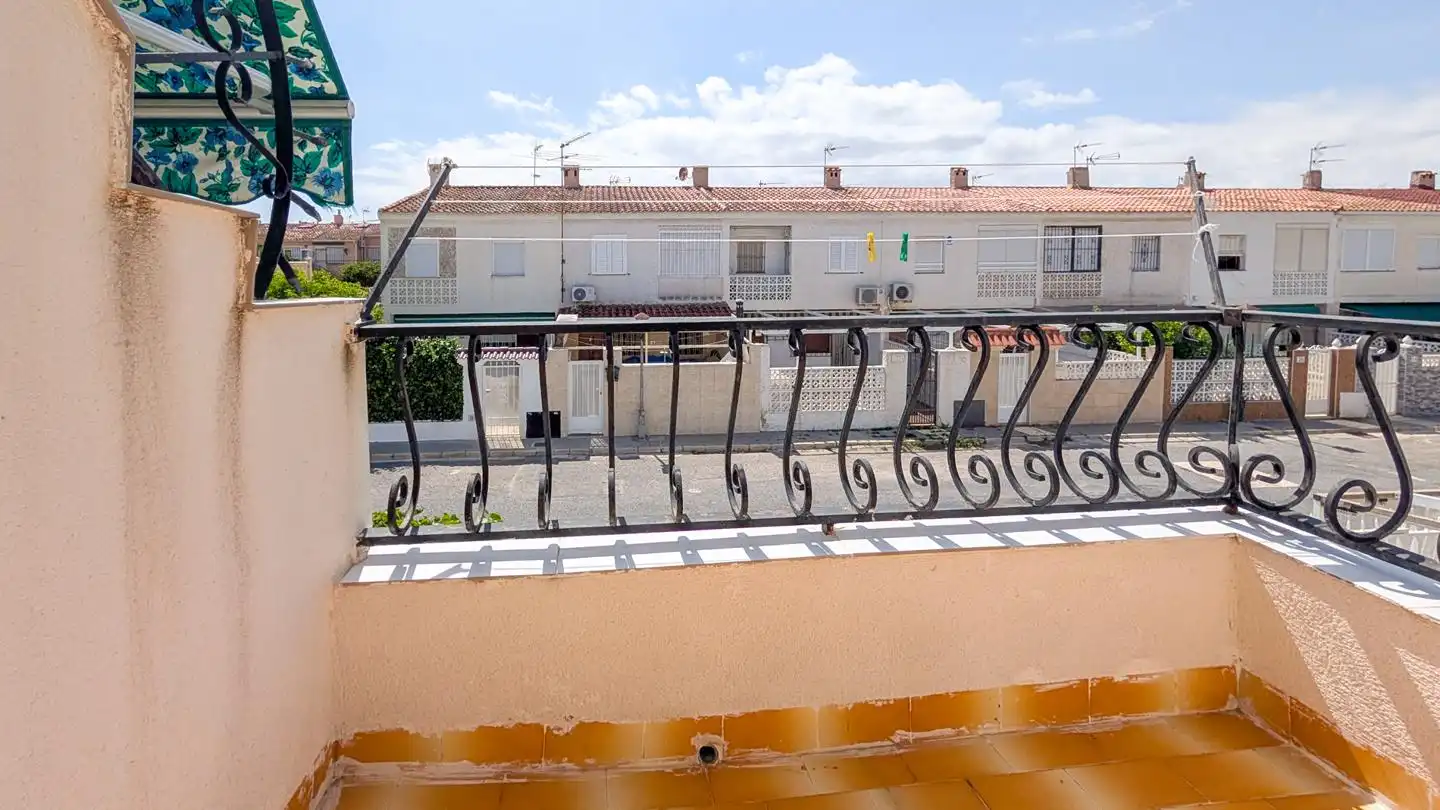 Terrassa de Casa adosada en venda en Santa Pola amb Aire condicionat, Jardí privat i Terrassa