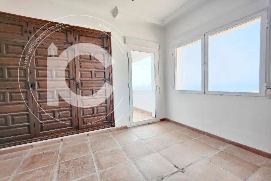 Chalet con piscina en venta en marina del este, imagen 20