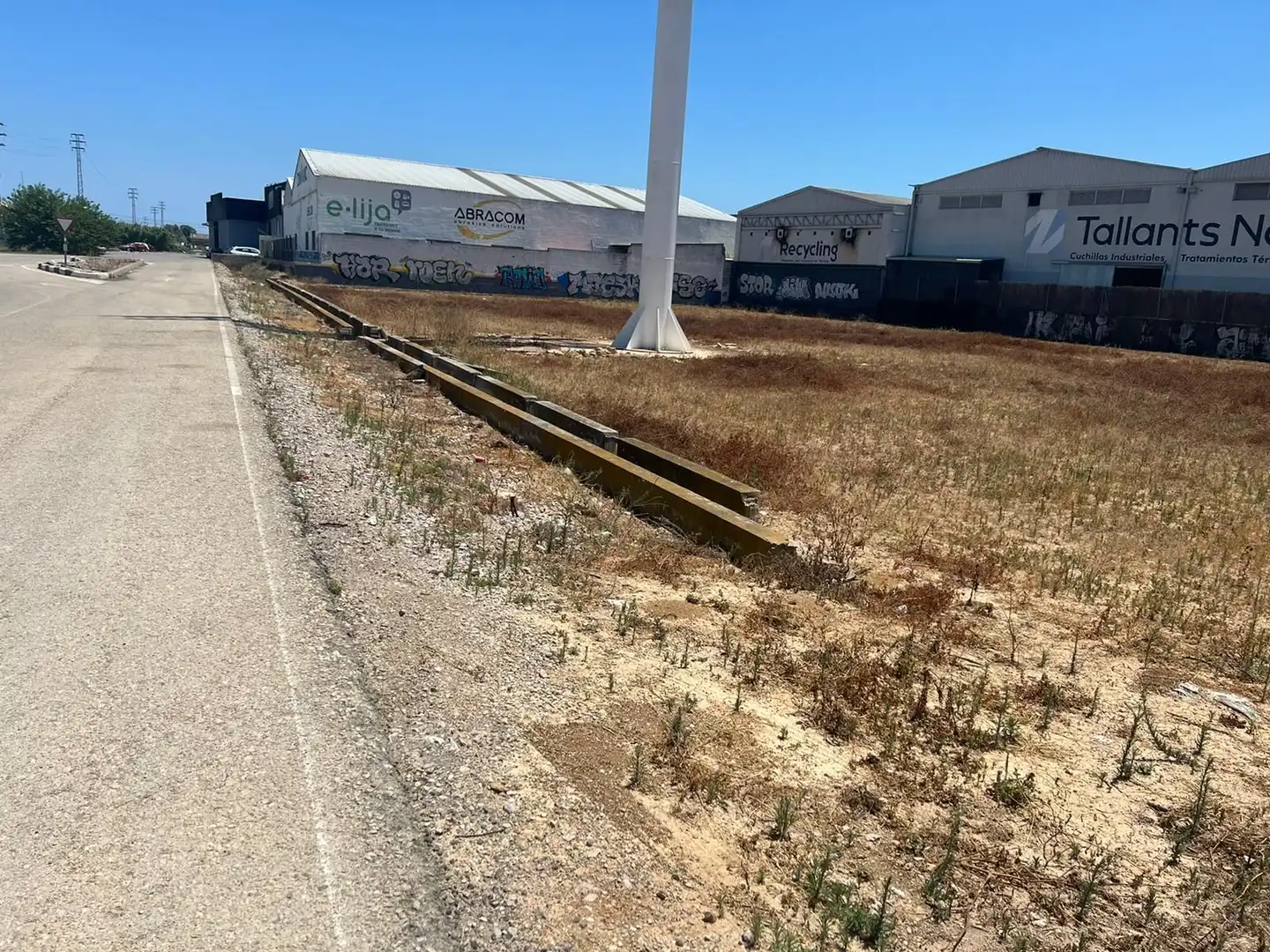 Industrial land for sale in Albal