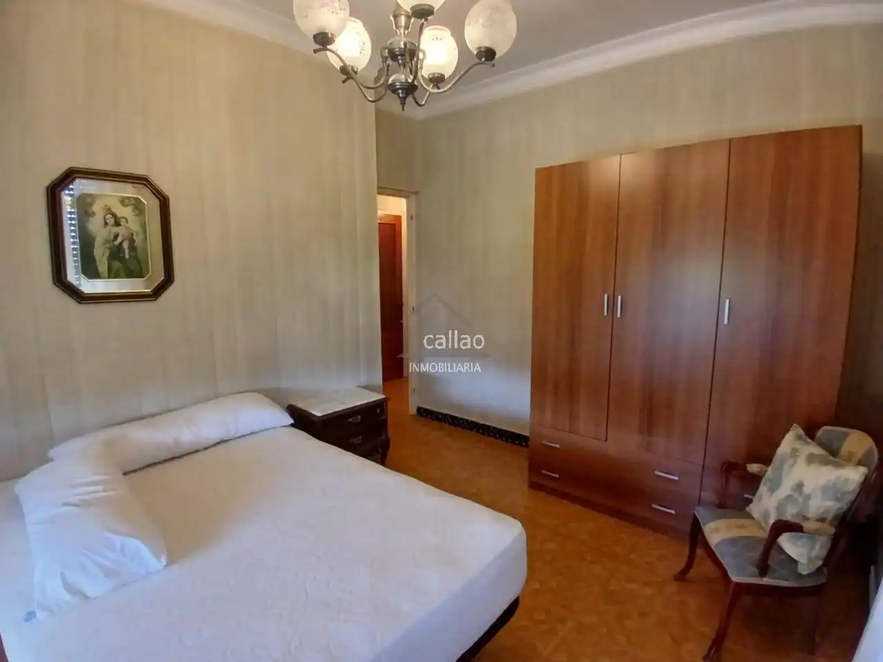 Dormitori de Casa o xalet en venda en Ferrol amb Calefacció, Jardí privat i Traster