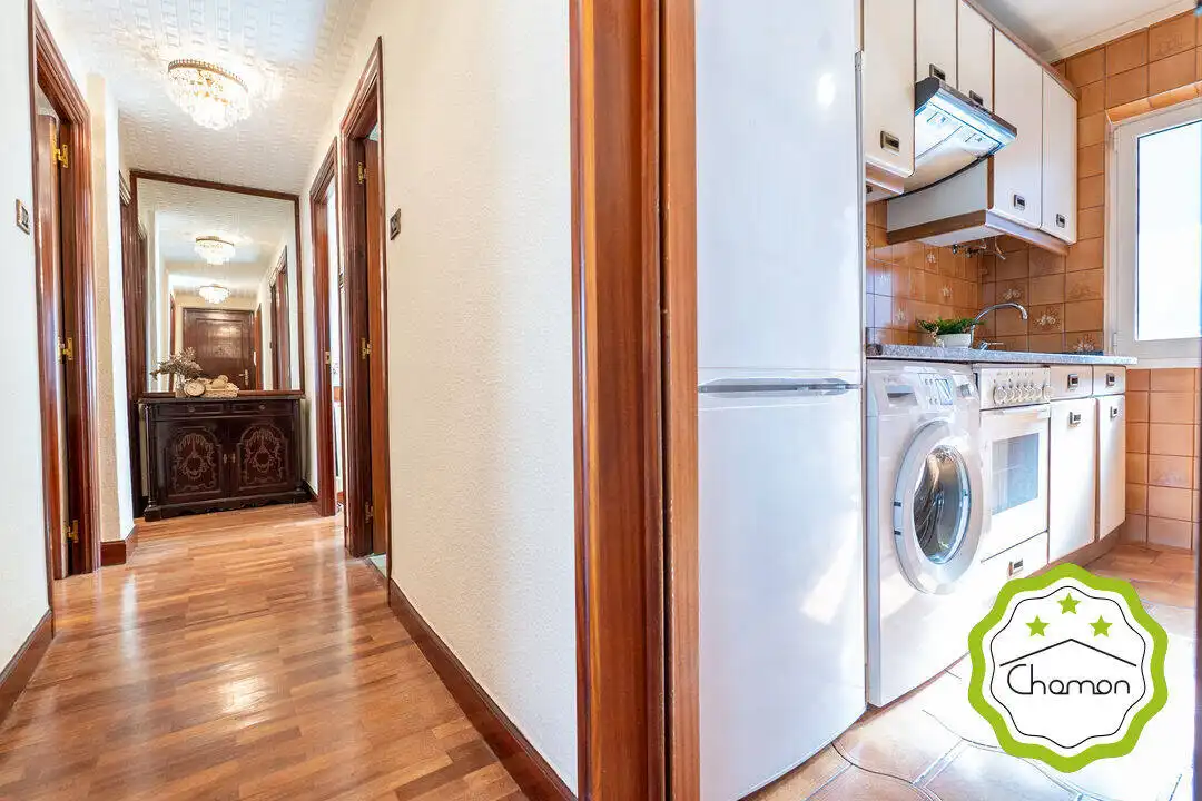 Piso en venta en Bilbao  con Calefacción, Jardín privado y Amueblado