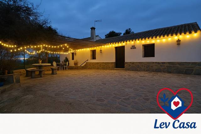 Casa-chalet en Venta en Tébar - Los Arejos