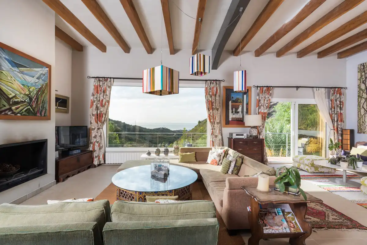 Living room of Houses for rent in Marbella  with Air Conditioner, Private garden and Terrace