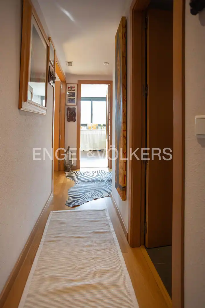 Ático en venta en Camas con Aire acondicionado, Calefacción y Jardín privado