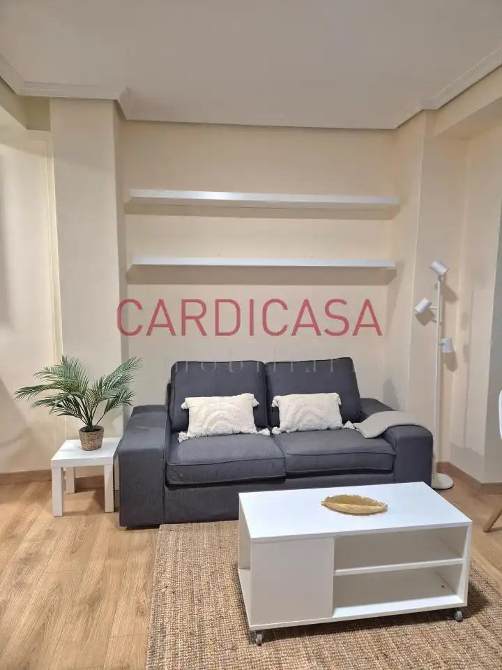 Apartament de lloguer a Rua do Ecuador, Plaza España - Corte Inglés