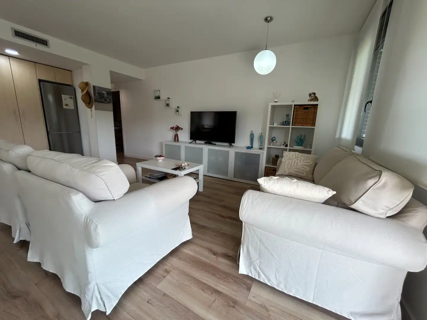 Sala de estar de Piso en venta en Llançà con Aire acondicionado, Calefacción y Jardín privado