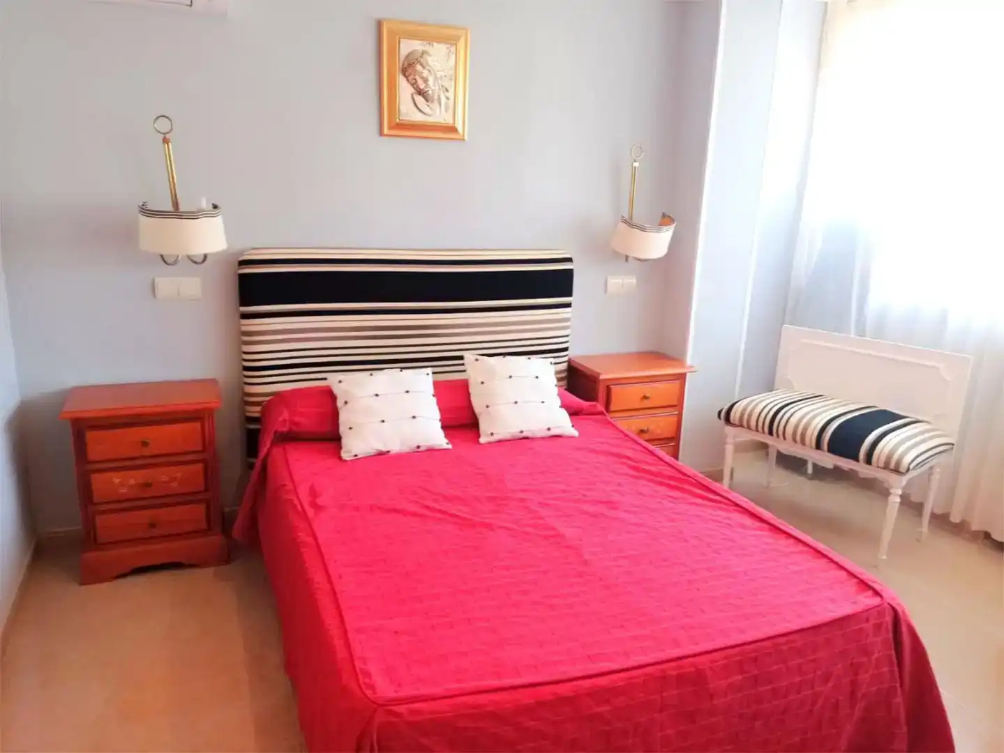 Schlafzimmer von Wohnung zur Miete in Cuenca Capital mit Klimaanlage