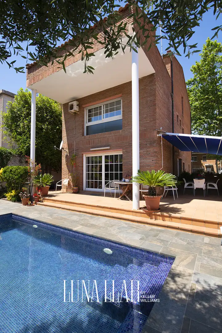 Terrace of Houses for sale in Castelldefels  with Air Conditioner, Heating and Private garden