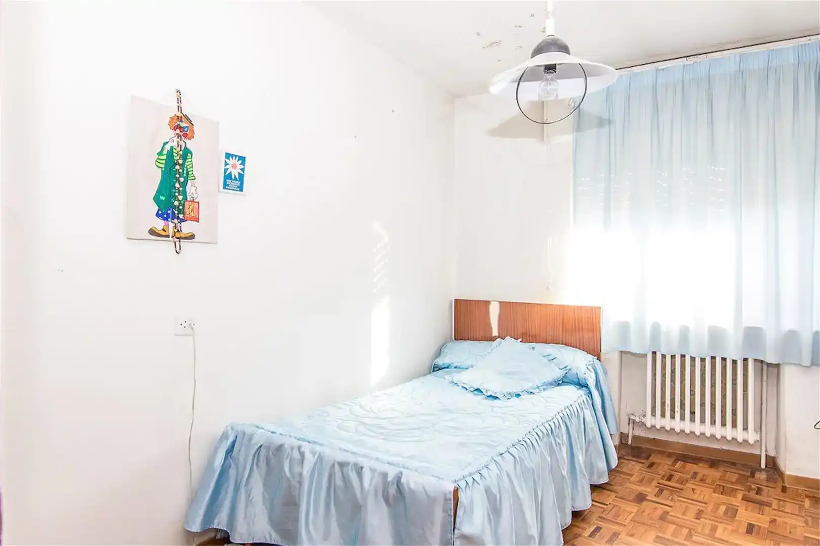 Dormitori de Pis en venda en Cistierna amb Parquet, Moblat i Forn